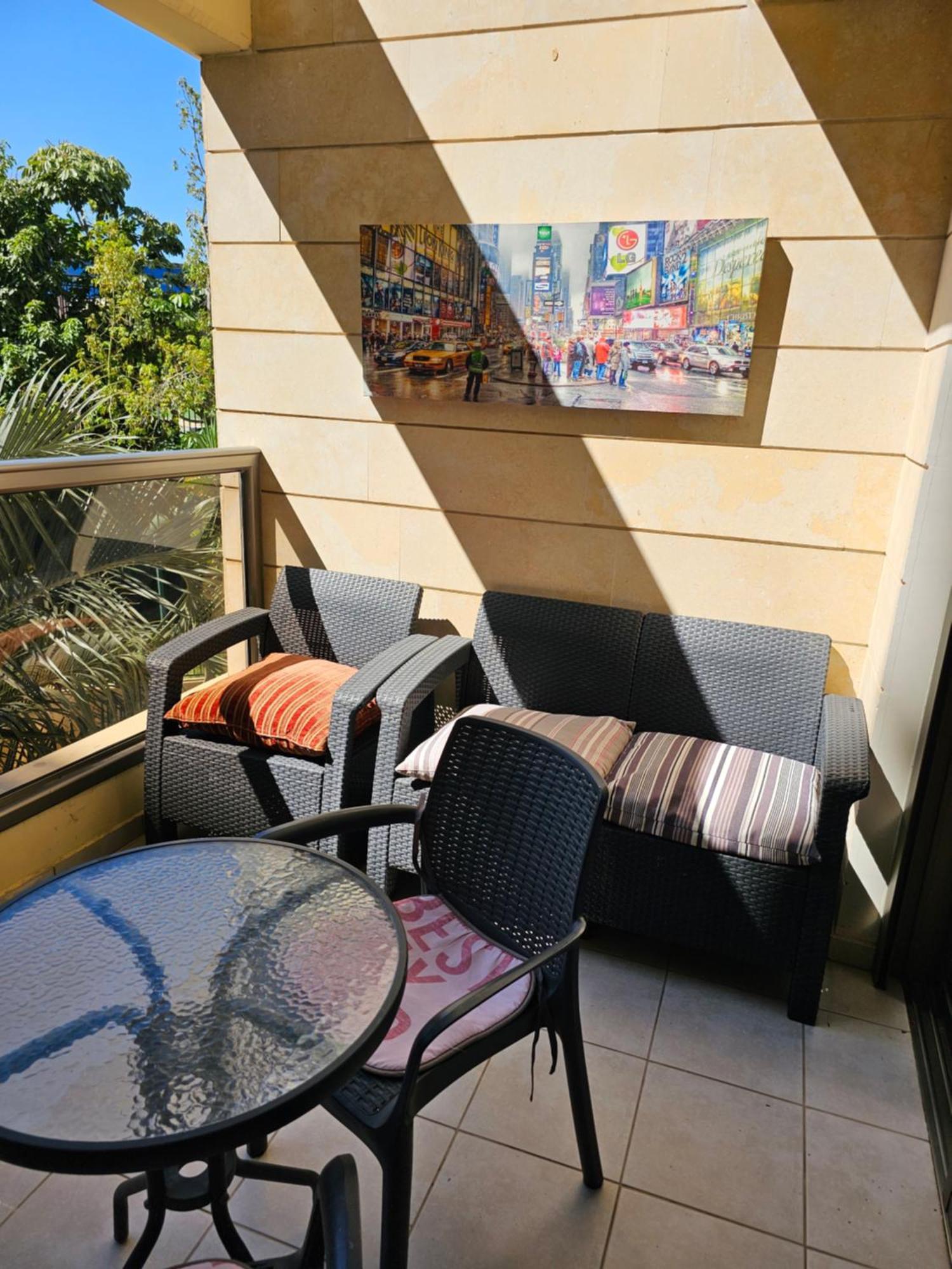 Amazing Apartment In Raanana Up To 5 Guests - & Swimming Pool - Jacuzzi & Gym エクステリア 写真